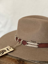 Load image into Gallery viewer, Sombrero Maya Sheep Wool With Leather Band