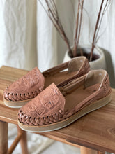 Load image into Gallery viewer, FLORECITA Huaraches