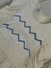 Load image into Gallery viewer, Blusita Yuyu