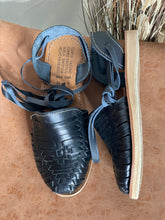 Load image into Gallery viewer, LUPITA Lace-Up Huaraches -Black