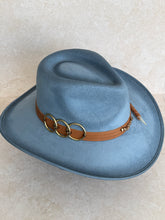 Load image into Gallery viewer, Faux suede |sky blue

