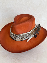 Load image into Gallery viewer, Faux suede |burnt orange
