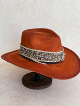 Load image into Gallery viewer, Faux suede |burnt orange
