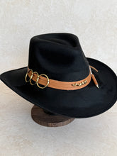 Load image into Gallery viewer, Faux suede |black
