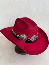 Load image into Gallery viewer, Faux suede
