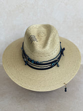 Load image into Gallery viewer, Palm hat
