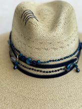 Load image into Gallery viewer, Palm hat
