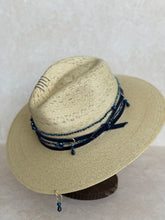 Load image into Gallery viewer, Palm hat
