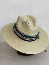 Load image into Gallery viewer, Palm hat
