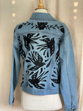 Load image into Gallery viewer, Golondrinas Denim Jacket
