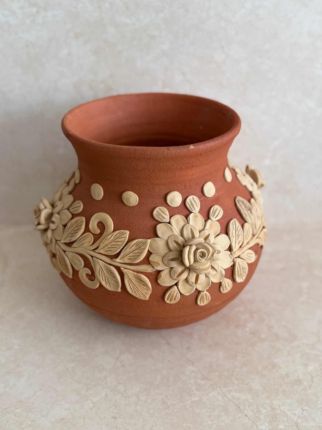 Barro vase 02