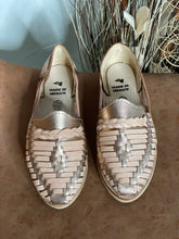 Load image into Gallery viewer, JOVITA Huaraches -Rosegold
